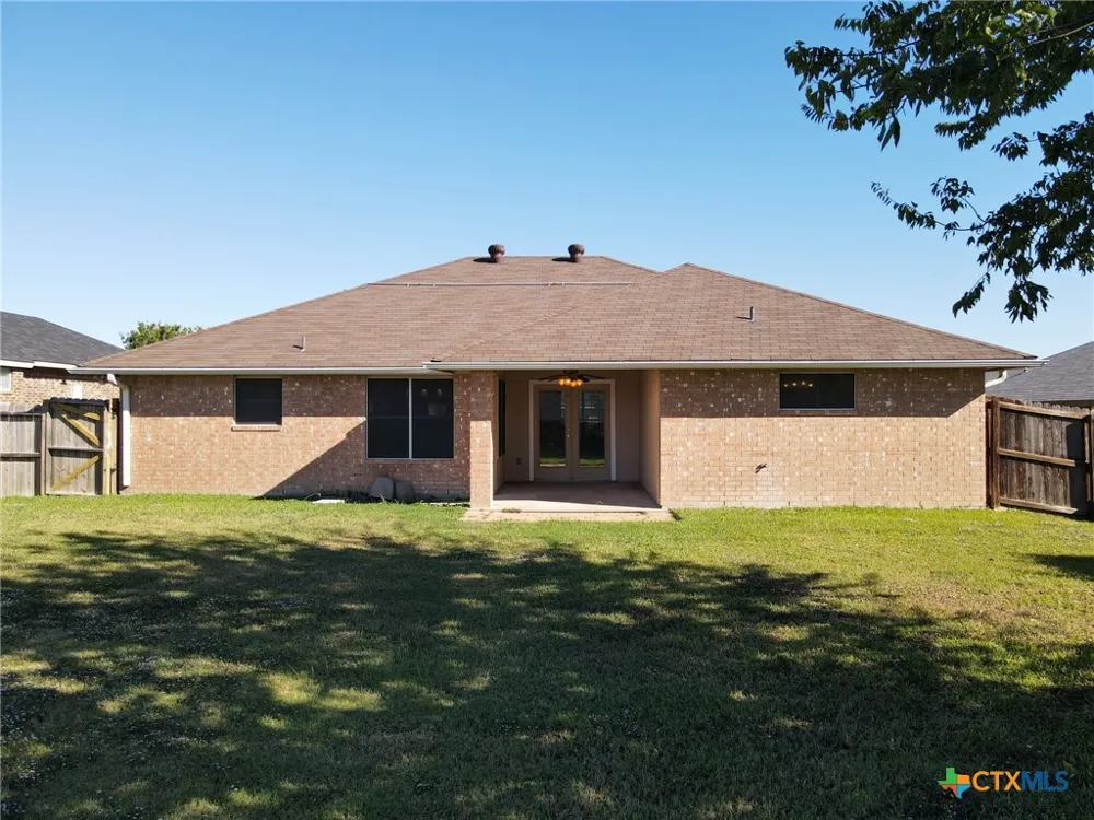 211 Sims Ridge Drive Nolanville, TX 76559