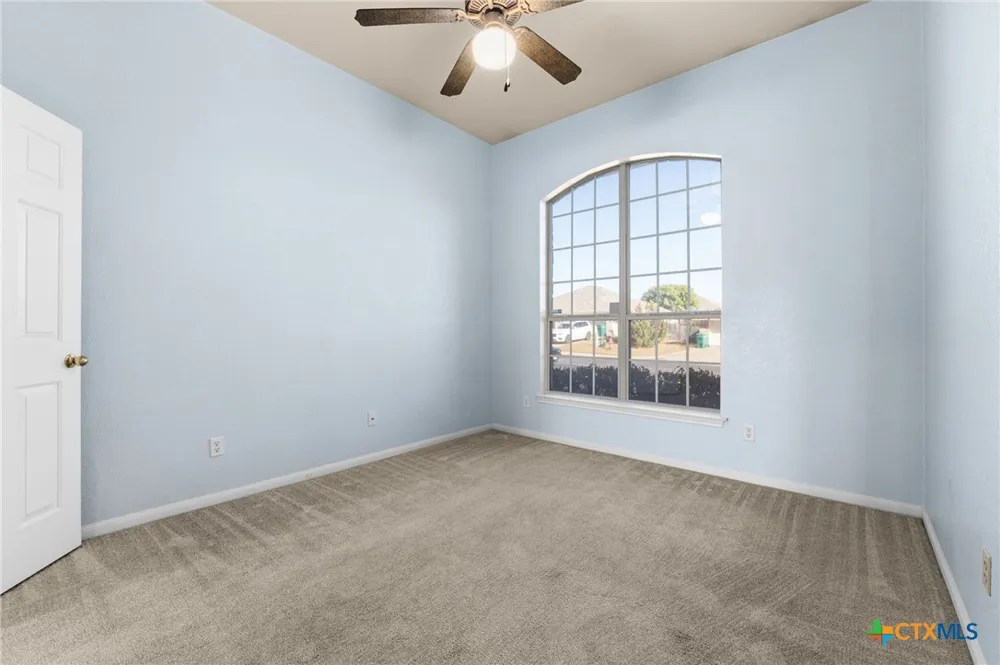 211 Sims Ridge Drive Nolanville, TX 76559