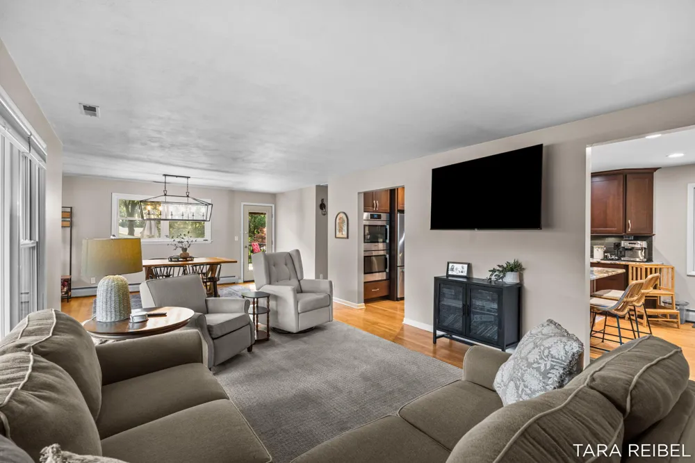 2750 Wildwood Lane Stevensville, MI 49127