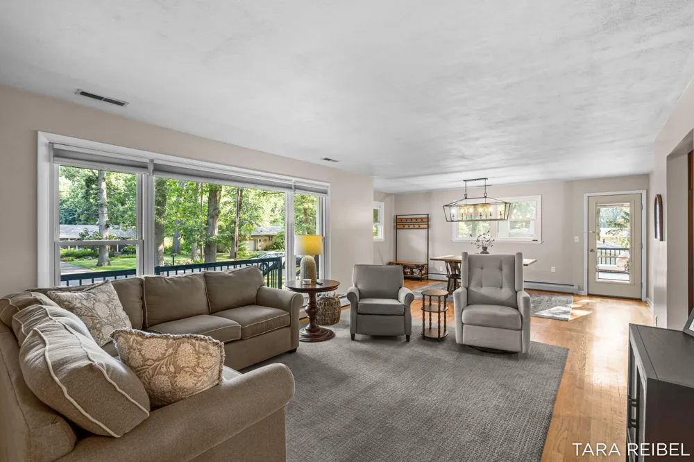 2750 Wildwood Lane Stevensville, MI 49127