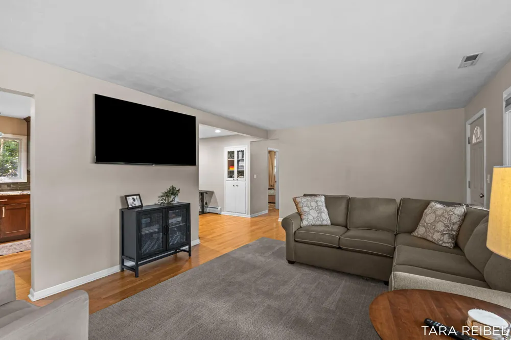 2750 Wildwood Lane Stevensville, MI 49127