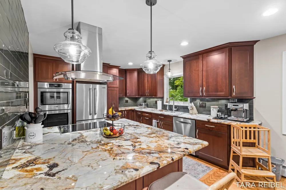 2750 Wildwood Lane Stevensville, MI 49127