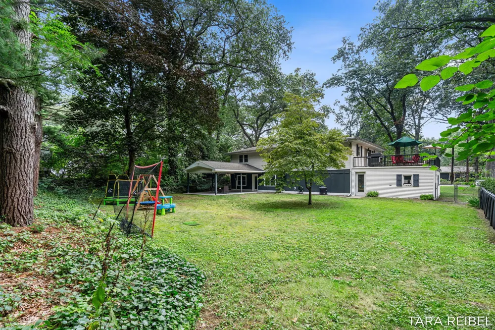 2750 Wildwood Lane Stevensville, MI 49127