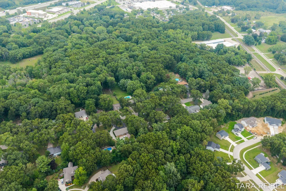 2750 Wildwood Lane Stevensville, MI 49127