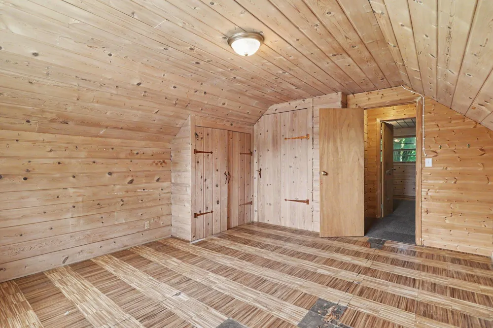 548 Linden Street Marshall, MI 49068
