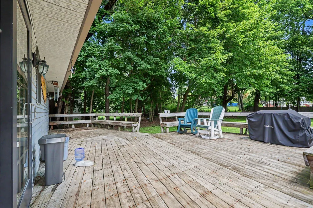 548 Linden Street Marshall, MI 49068