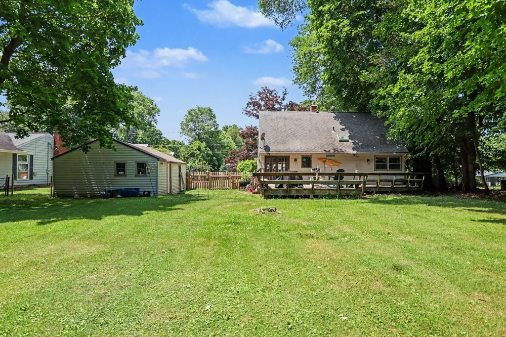 548 Linden Street Marshall, MI 49068
