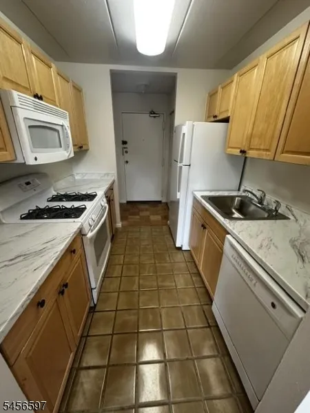 873 Main St #G Unit G Hackensack City, NJ 07601