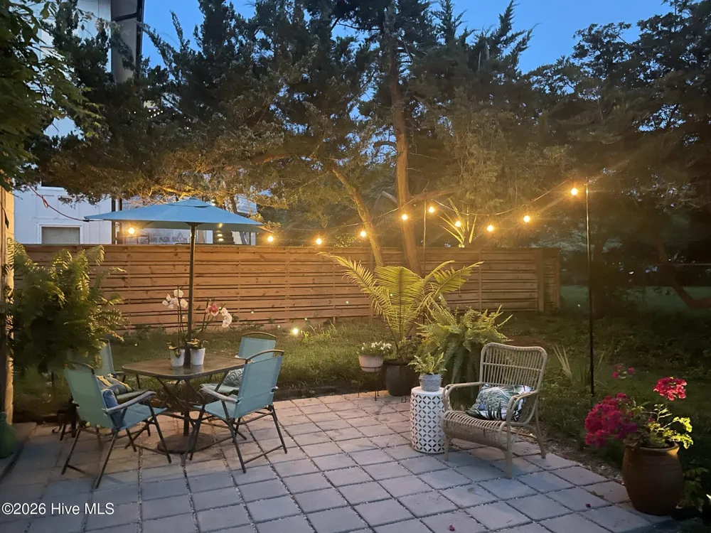 9 W Fayetteville Street Wrightsville Beach, NC 28480