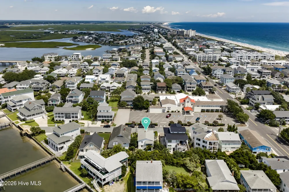 9 W Fayetteville Street Wrightsville Beach, NC 28480