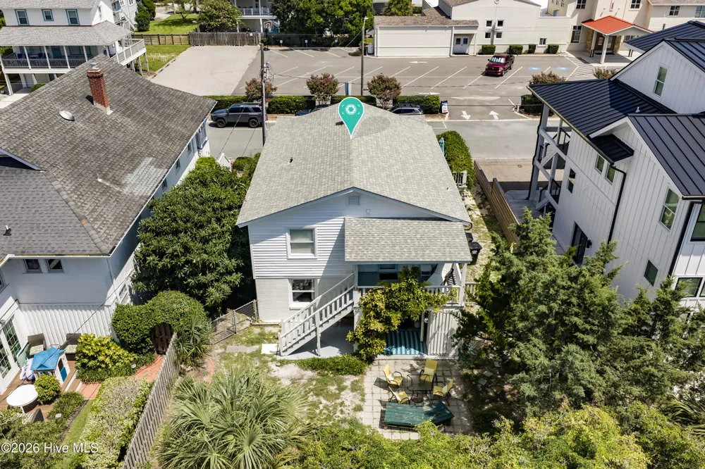 9 W Fayetteville Street Wrightsville Beach, NC 28480
