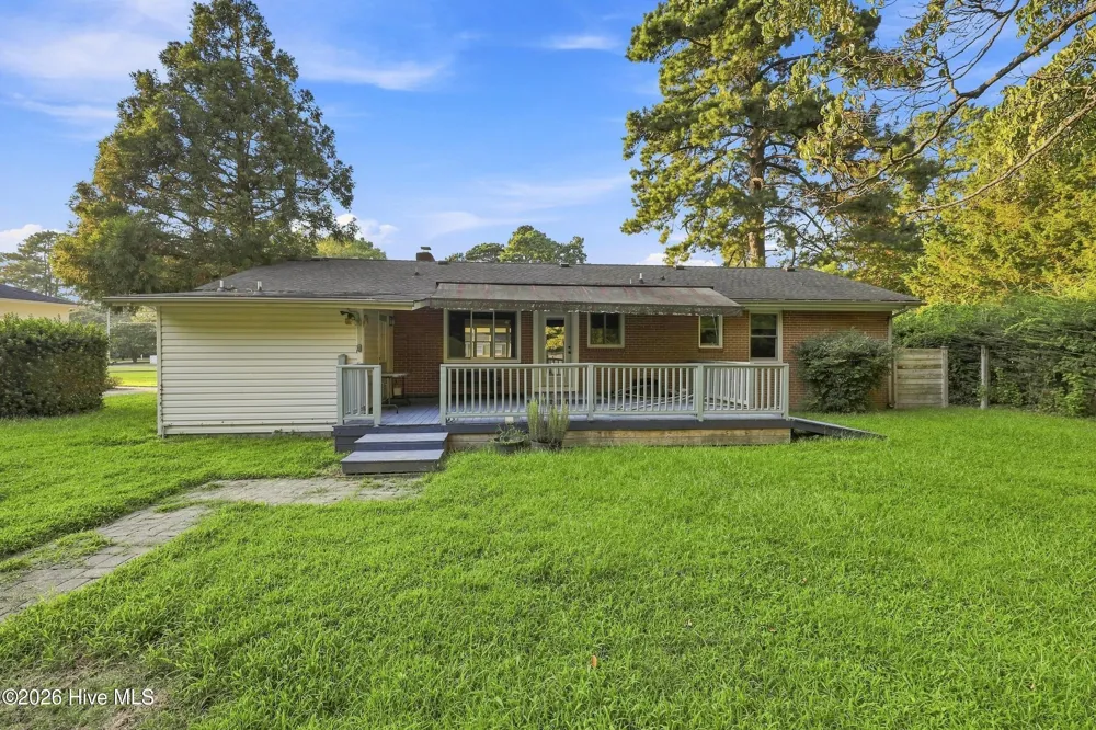 1622 Midgett Drive Elizabeth City, NC 27909