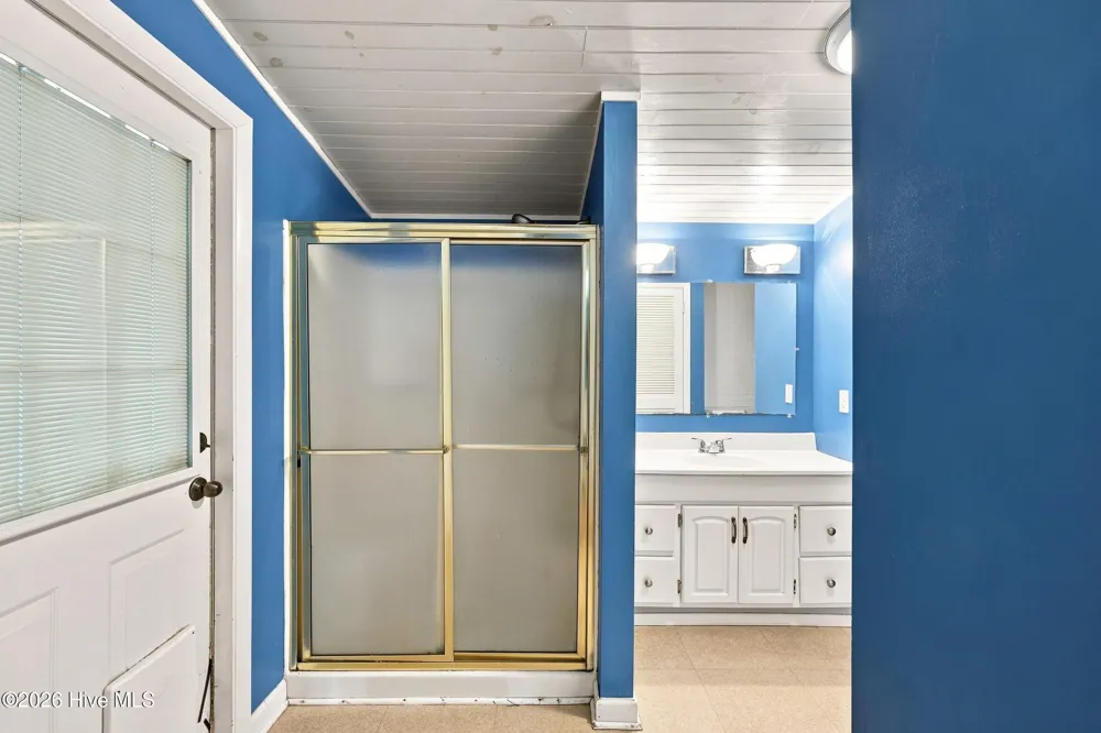 1622 Midgett Drive Elizabeth City, NC 27909