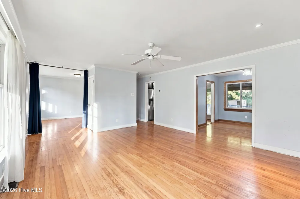 1622 Midgett Drive Elizabeth City, NC 27909