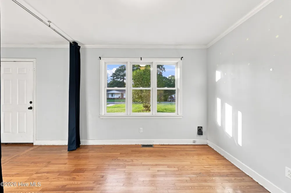 1622 Midgett Drive Elizabeth City, NC 27909