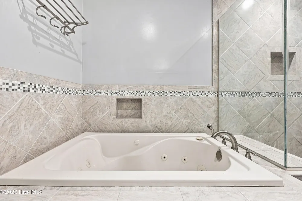 1622 Midgett Drive Elizabeth City, NC 27909