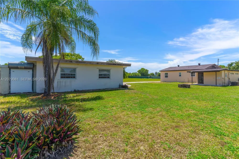 378 SW 6th St Florida City, FL 33034