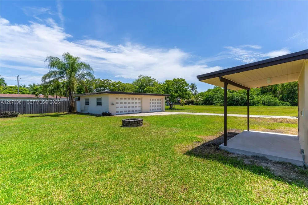 378 SW 6th St Florida City, FL 33034
