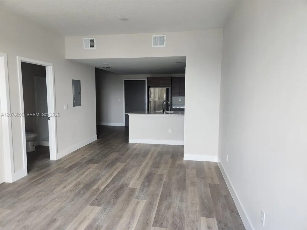 4424 S TEXAS AVE #310 Orlando, FL 32839