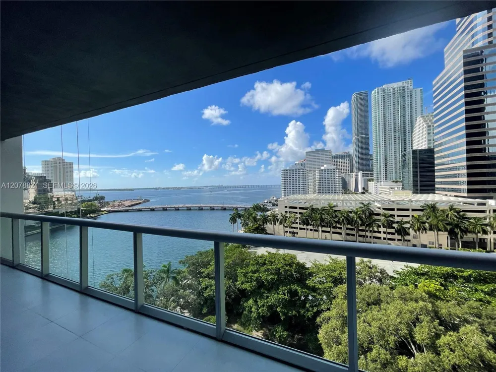 495 Brickell Ave #1103 Miami, FL 33131