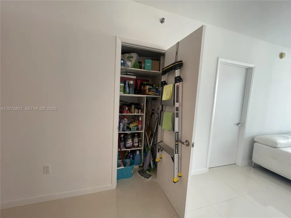 495 Brickell Ave #1103 Miami, FL 33131