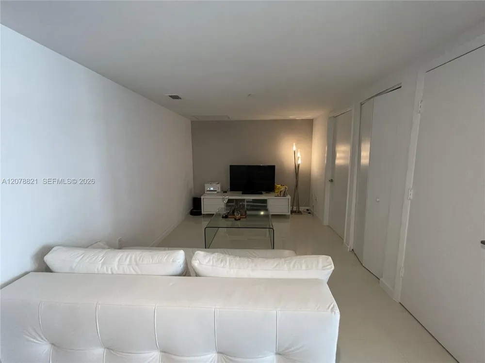495 Brickell Ave #1103 Miami, FL 33131
