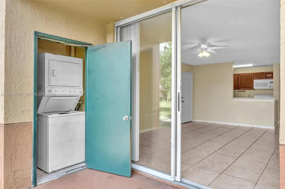 10765 Cleary Blvd #104 Plantation, FL 33324