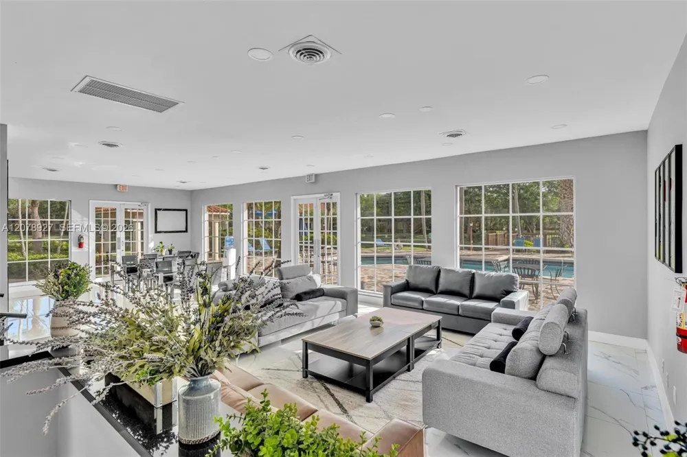 10765 Cleary Blvd #104 Plantation, FL 33324