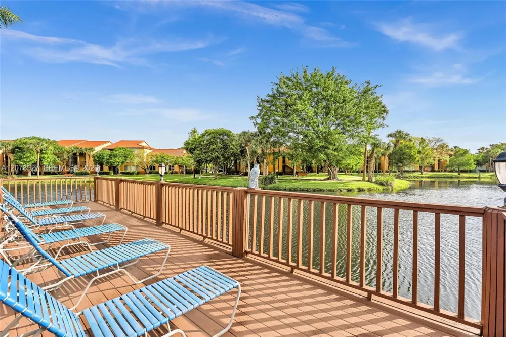 10765 Cleary Blvd #104 Plantation, FL 33324