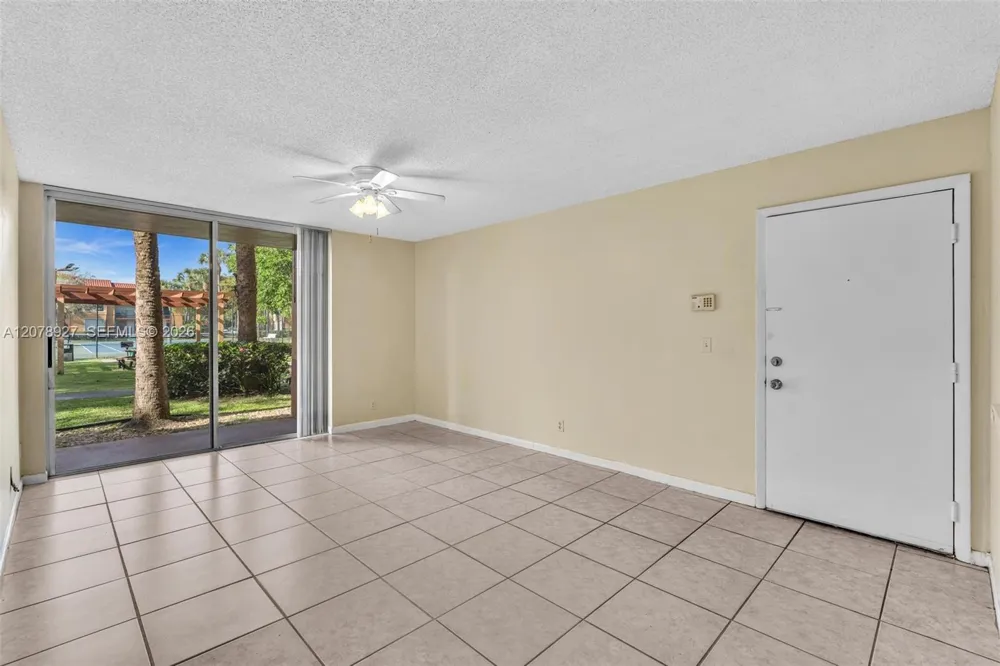 10765 Cleary Blvd #104 Plantation, FL 33324