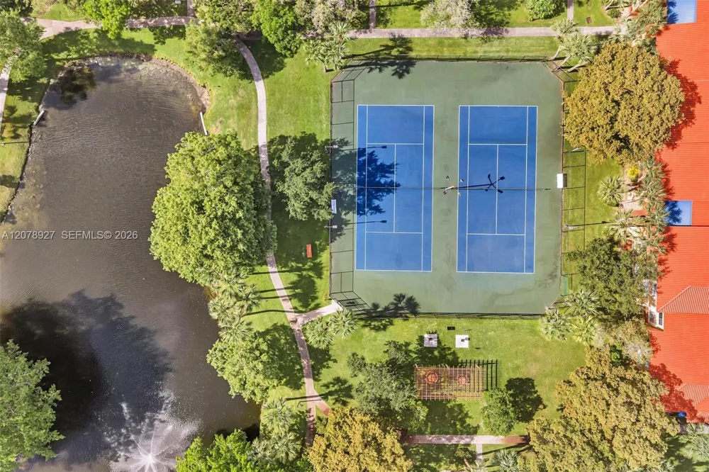 10765 Cleary Blvd #104 Plantation, FL 33324