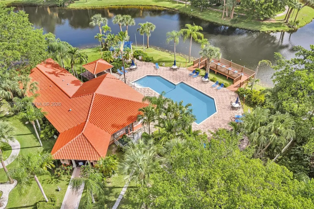 10765 Cleary Blvd #104 Plantation, FL 33324