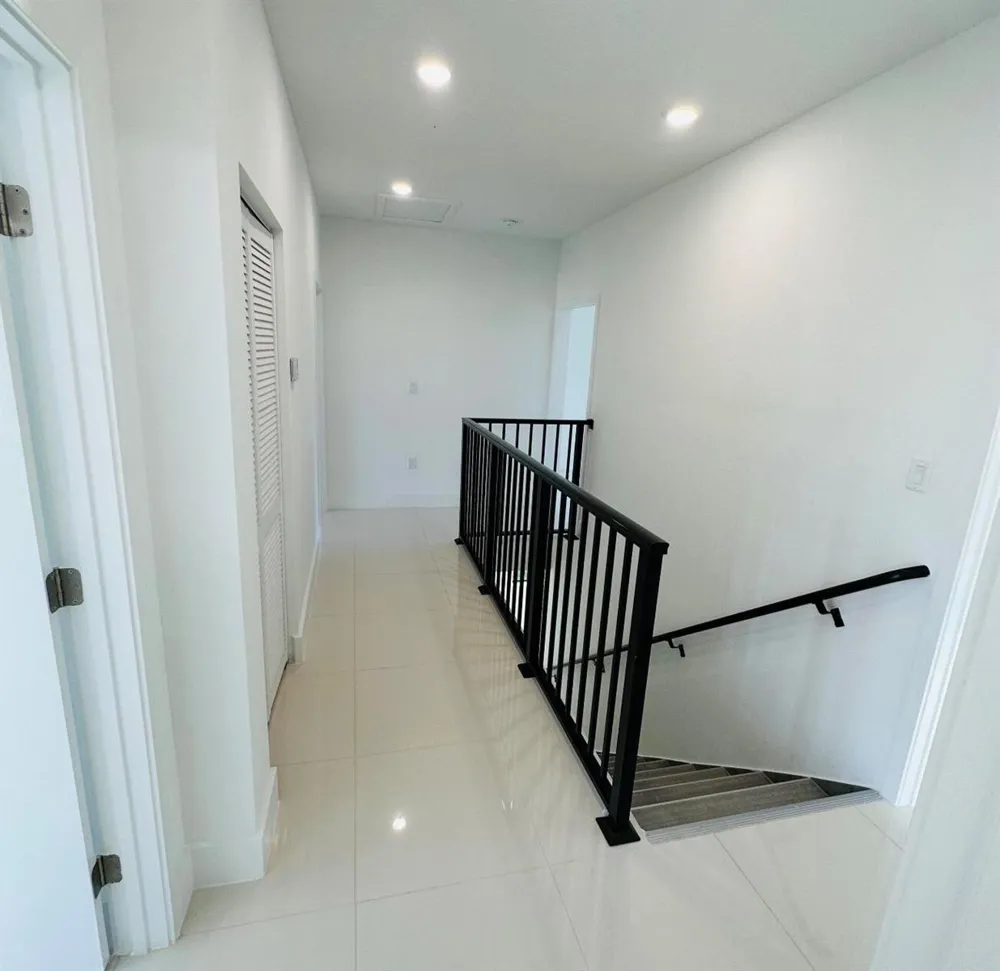 242 NW 11TH COURT Florida City, FL 33034