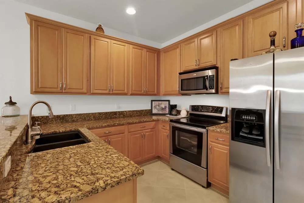 6380 OXFORD CIRCLE #104D Vero Beach, FL 32966
