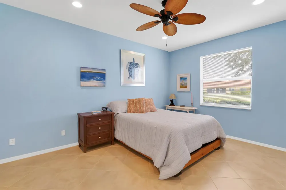 6380 OXFORD CIRCLE #104D Vero Beach, FL 32966