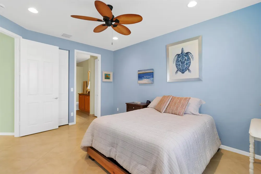 6380 OXFORD CIRCLE #104D Vero Beach, FL 32966