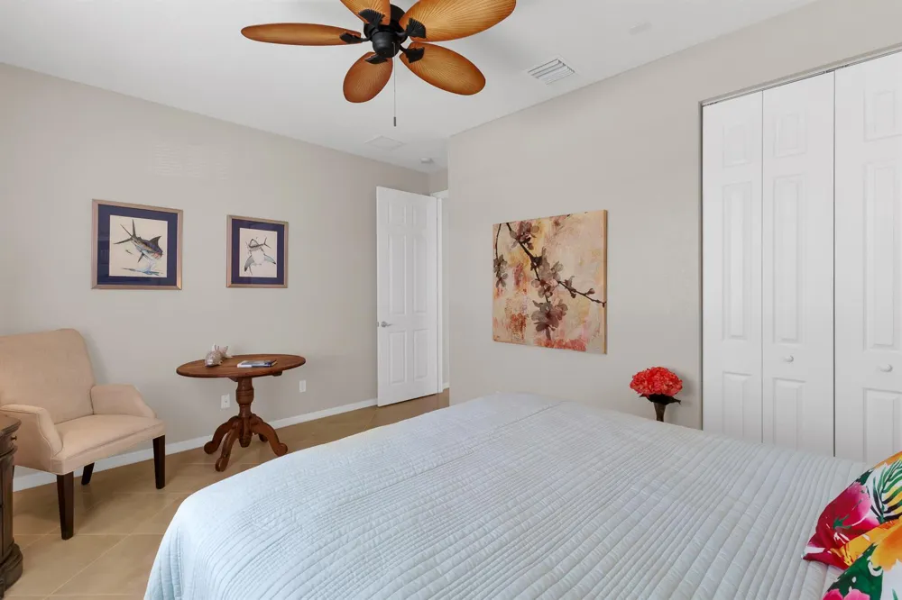 6380 OXFORD CIRCLE #104D Vero Beach, FL 32966