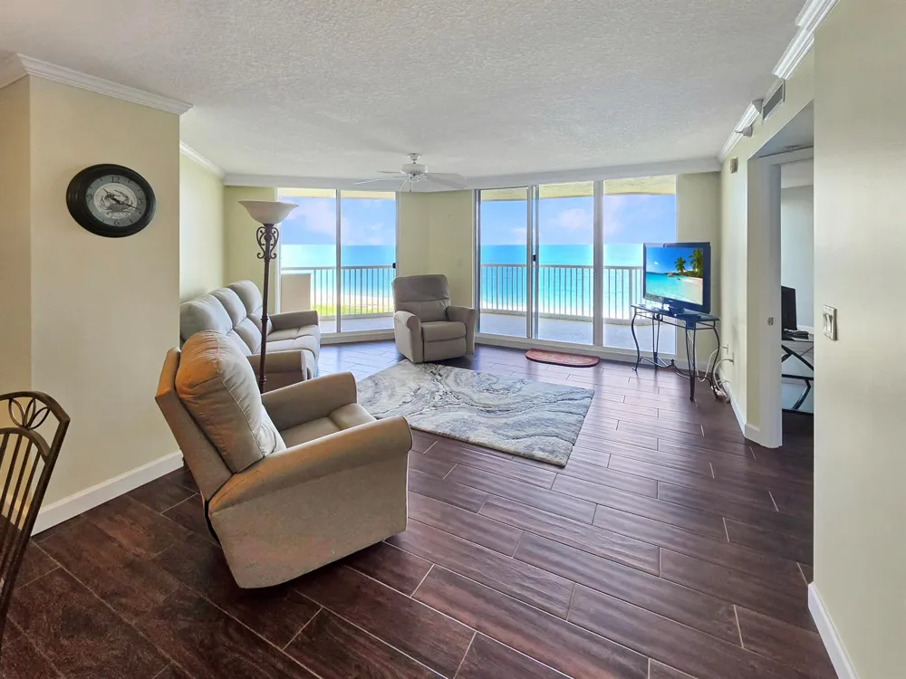 5051 Hwy A1A #13-5 Hutchinson Island, FL 34949