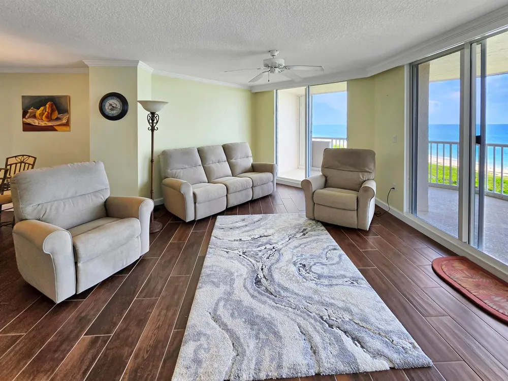 5051 Hwy A1A #13-5 Hutchinson Island, FL 34949