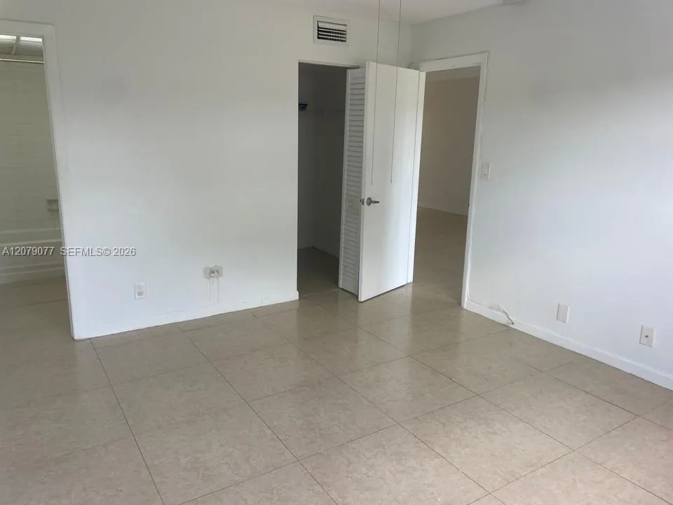 8020 Colony Cir N #202 Tamarac, FL 33321