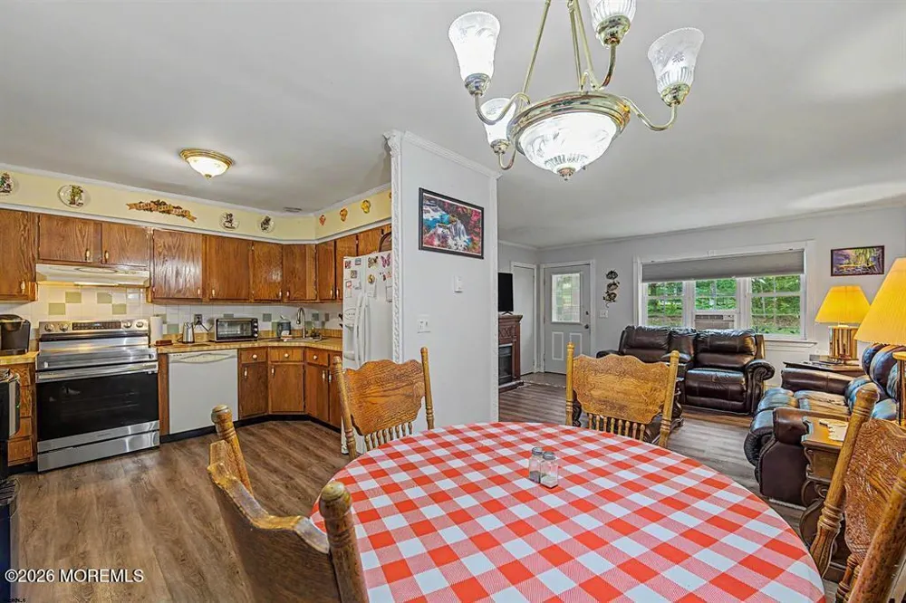 7 Driftwood Drive #204 Little Egg Harbor, NJ 08087