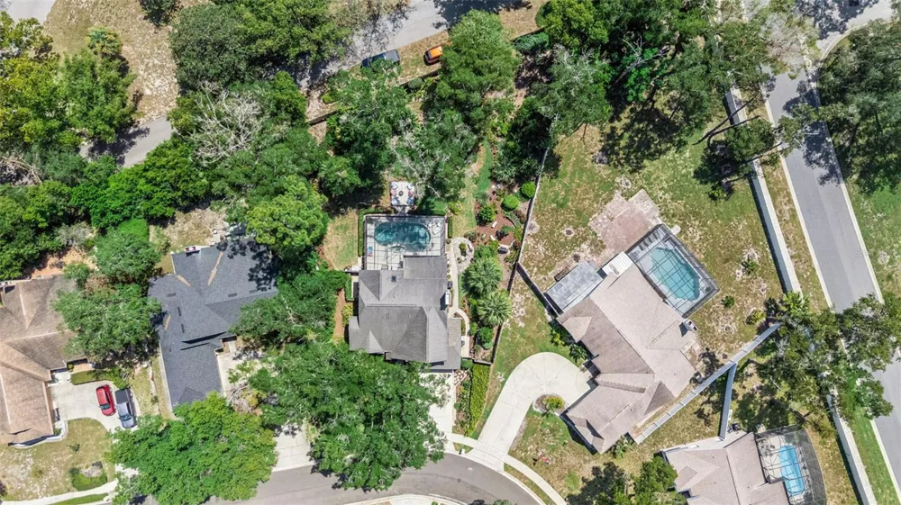 2024 SAWGRASS DRIVE Apopka, FL 32712