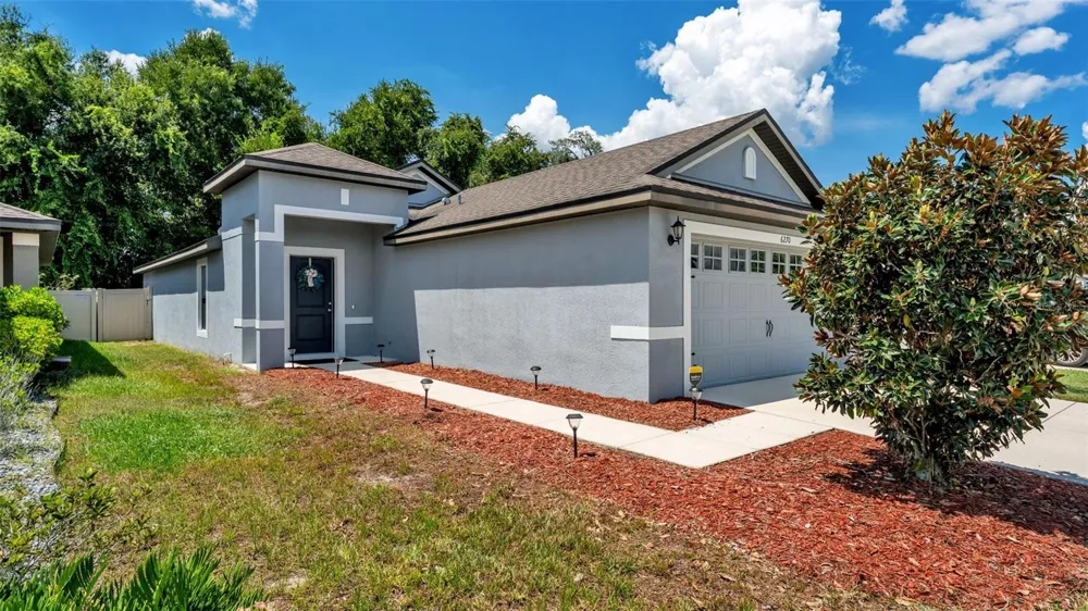 6270 MANITOBA DRIVE Lakeland, FL 33805