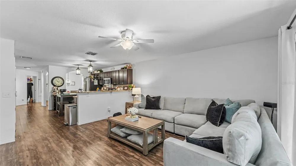 6270 MANITOBA DRIVE Lakeland, FL 33805