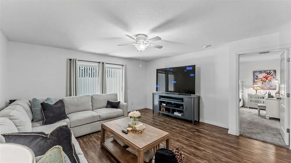 6270 MANITOBA DRIVE Lakeland, FL 33805