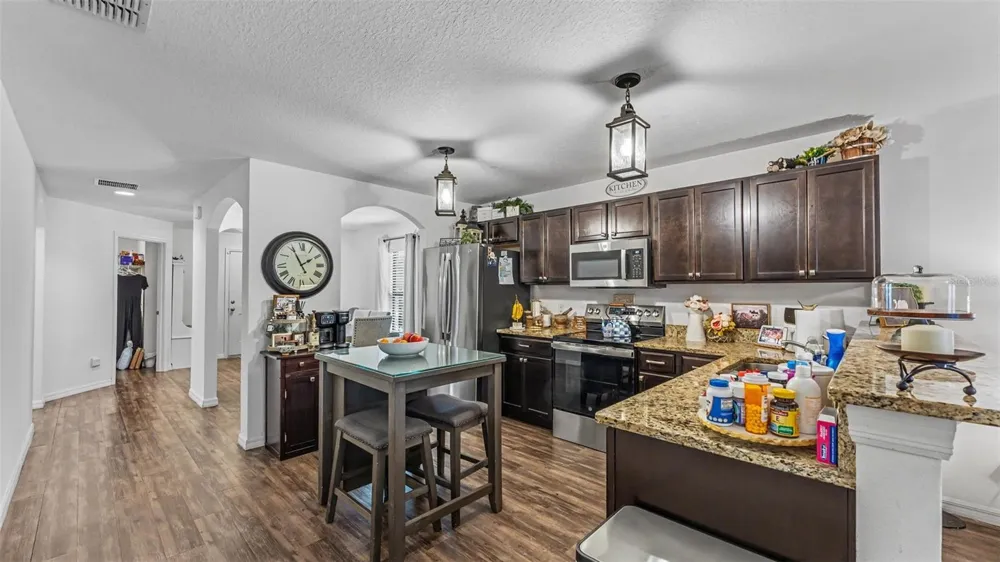 6270 MANITOBA DRIVE Lakeland, FL 33805