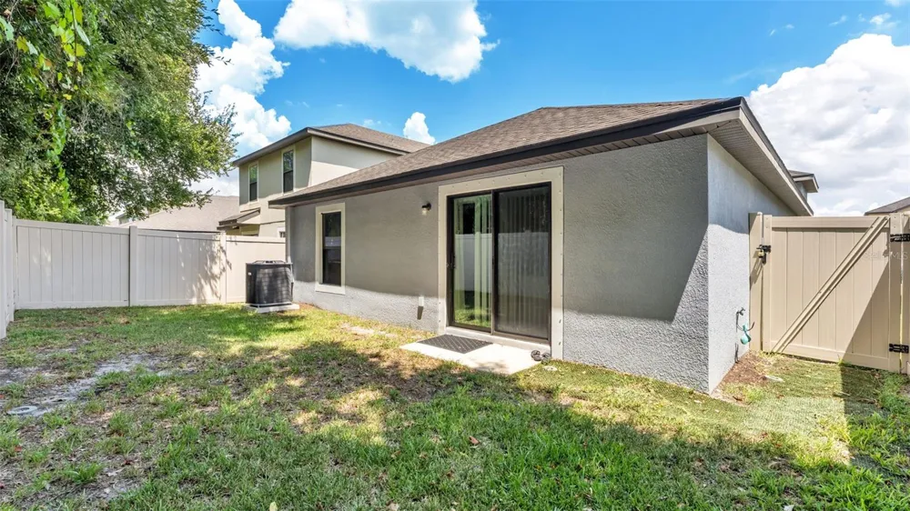 6270 MANITOBA DRIVE Lakeland, FL 33805
