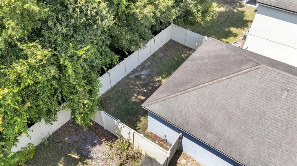 6270 MANITOBA DRIVE Lakeland, FL 33805