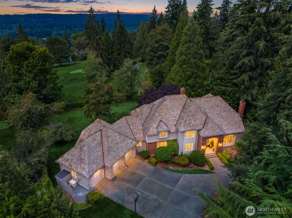 13905 212th Drive NE Woodinville, WA 98077