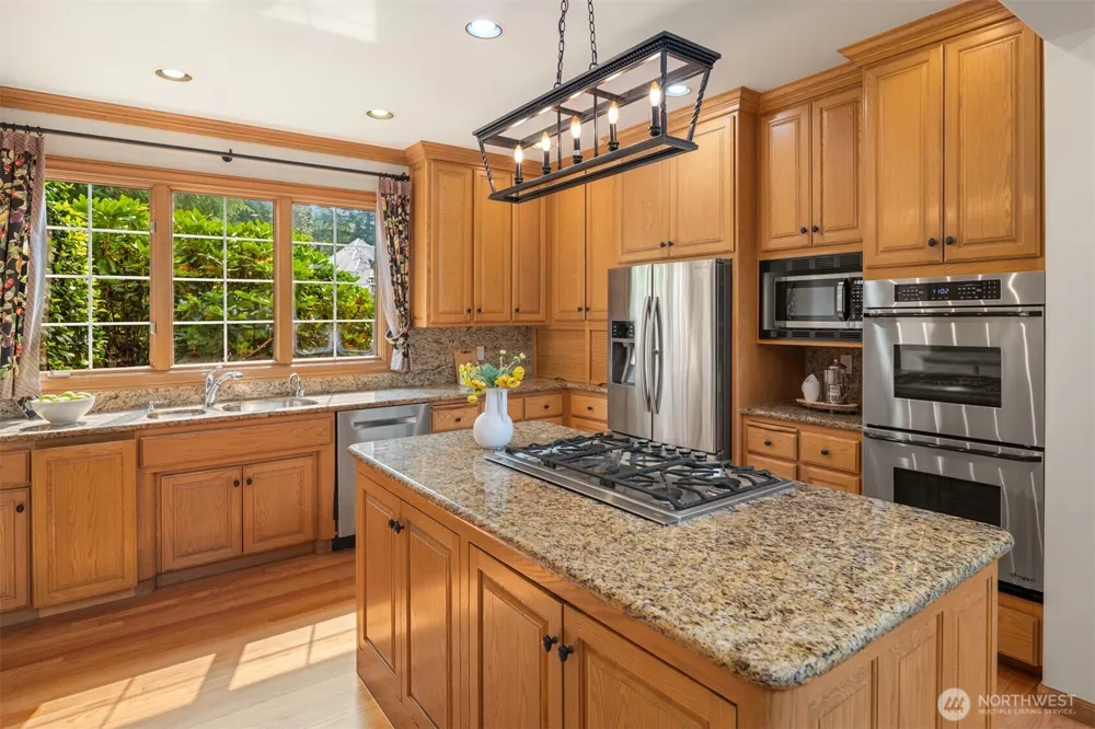 13905 212th Drive NE Woodinville, WA 98077
